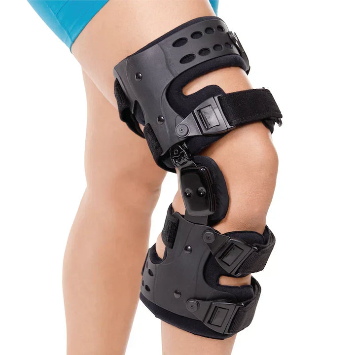 Men's osteoarthritis knee brace for pain relief & joint support. Orthopedic adjustable brace for knee mobility.