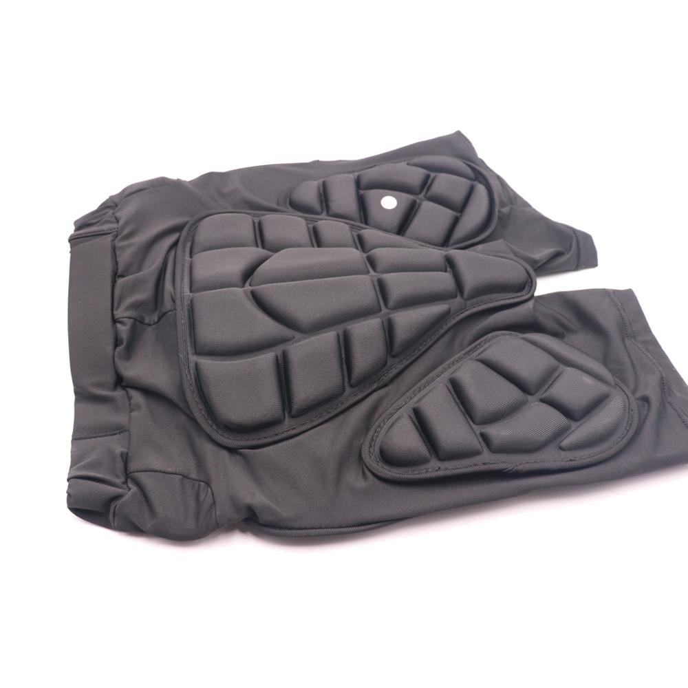 Stay safe on the slopes with unisex padded snowboard shorts, ideal for impact & fall protection while skiing.