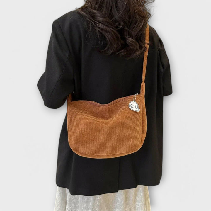 Shoulder Bag with Elegant Shape