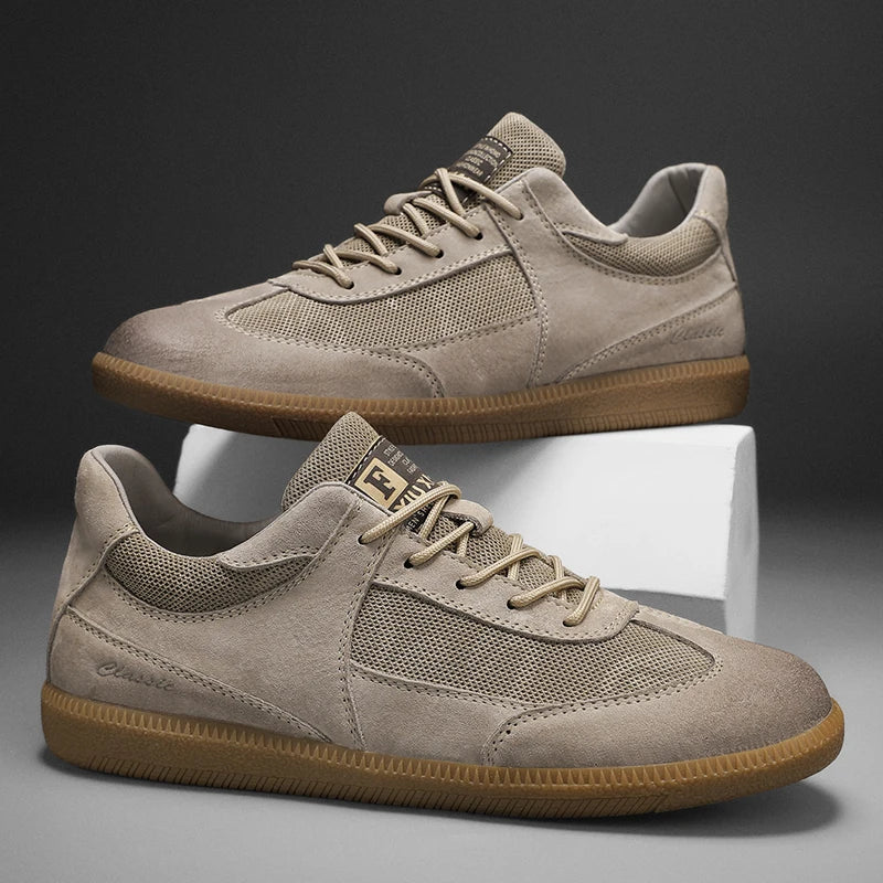 Comfortable men's Graceful orthopedic lace-up sneakers with arch support, perfect for daily casual wear.