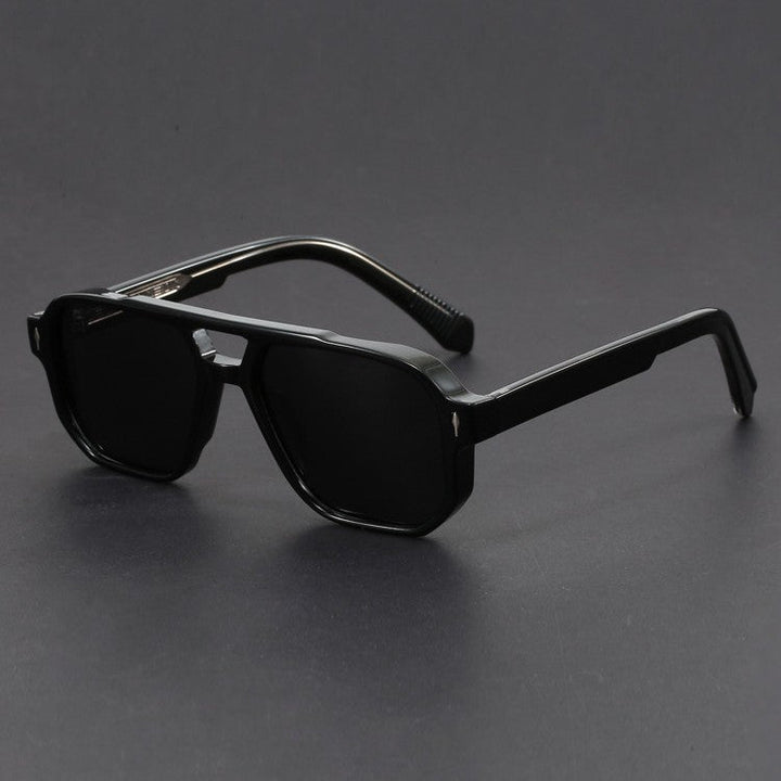 Bold chunky unisex pilot sunglasses, a contemporary square frame design ideal for a modern fashion statement.