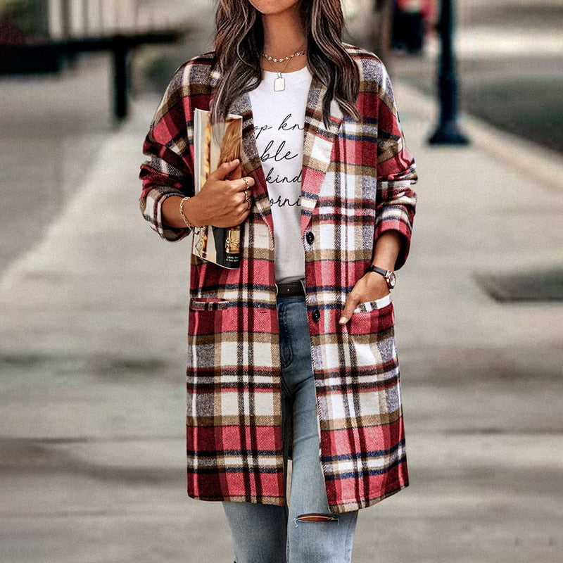 Women's stylish plaid jacket, perfect for cozy fall fashion and comfortable outerwear.