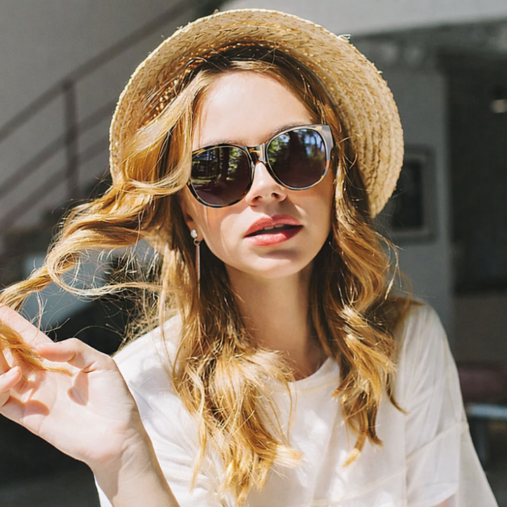 Unisex polarized over glasses for UV protection, ideal for driving & glare reduction.