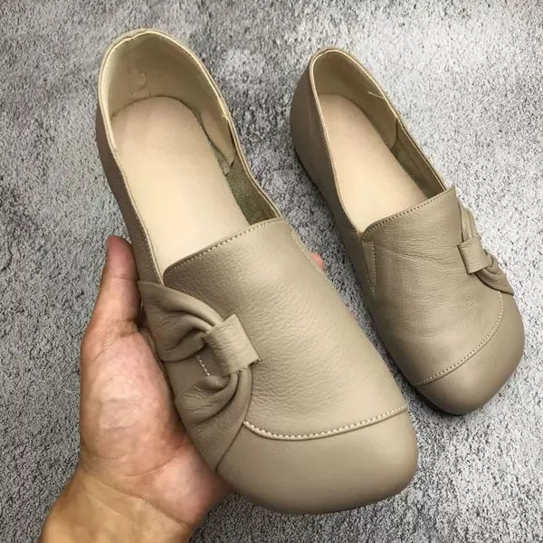 Everyday women's walking shoes: comfort fit loafers with posture correction and shock absorption.
