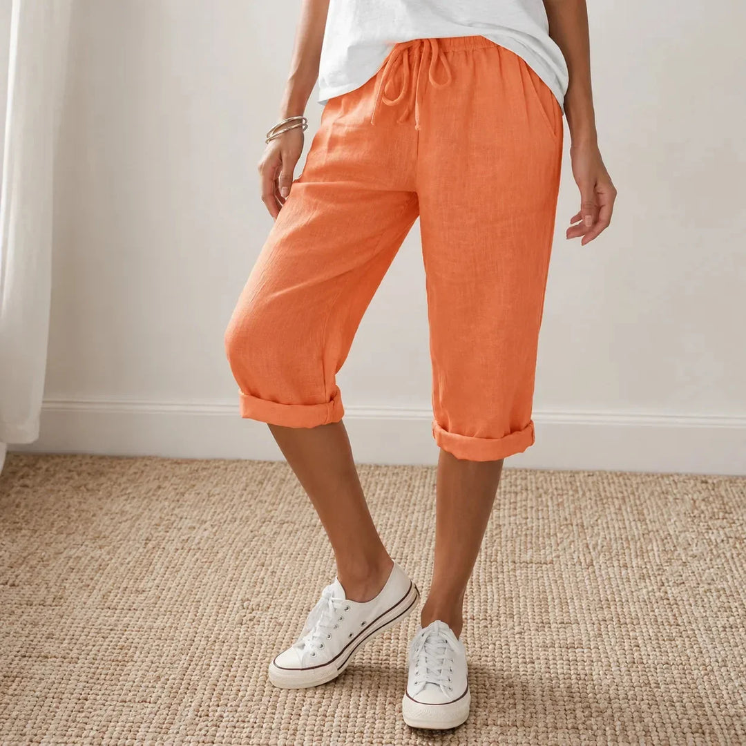 Versatile women's summer capris with elastic waist, great for casual wear & all-day comfort.