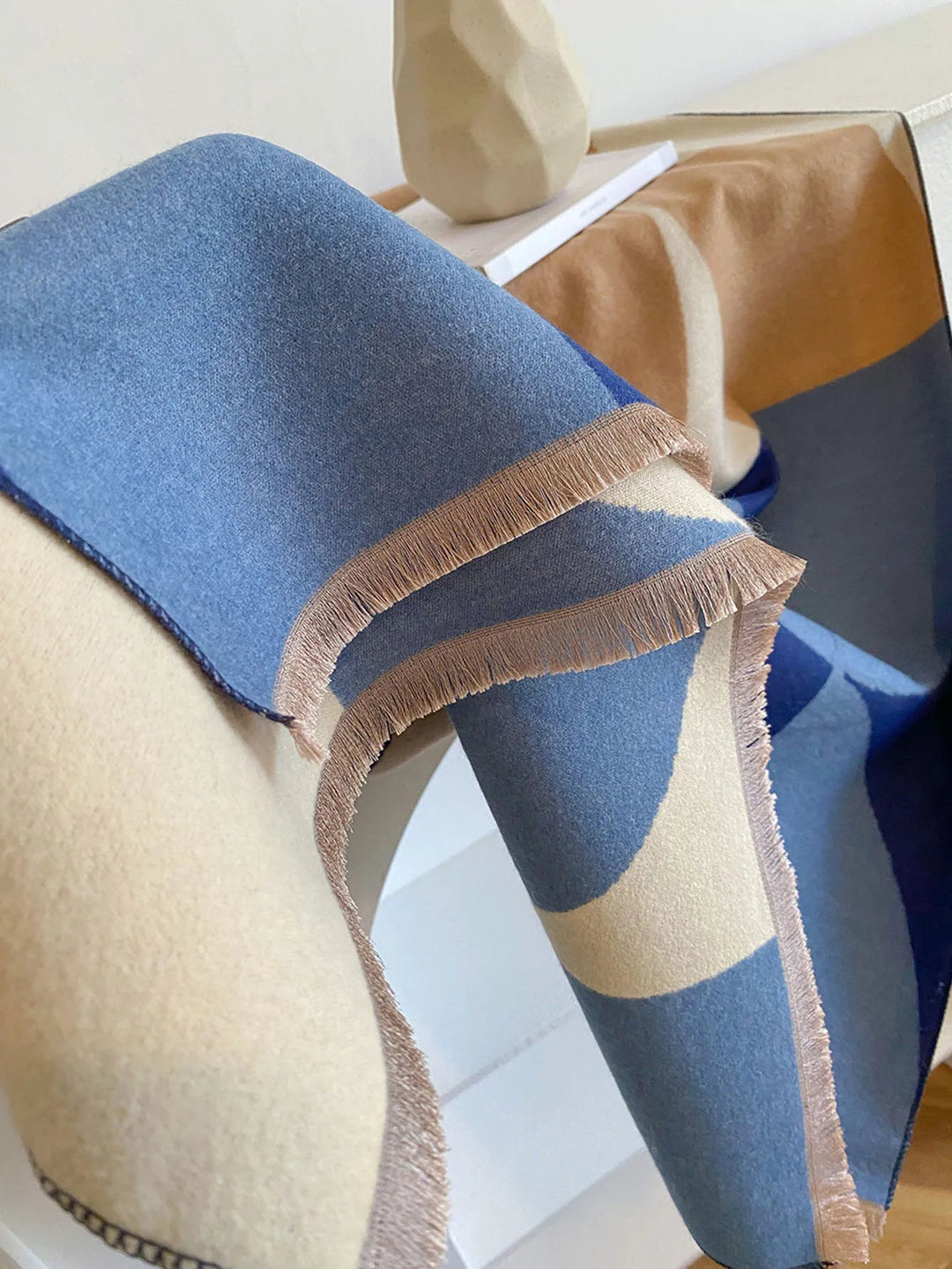Warm & soft women's cashmere scarf, reversible two-tone design, a luxurious winter fashion wrap.