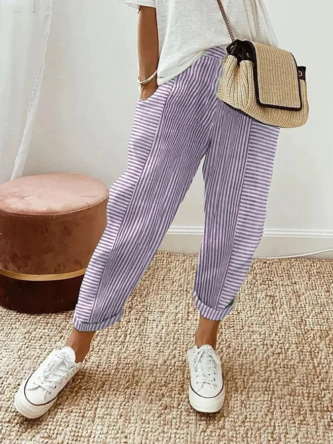 Women's relaxed striped summer pants with an elastic waist, perfect for comfortable and casual wear.