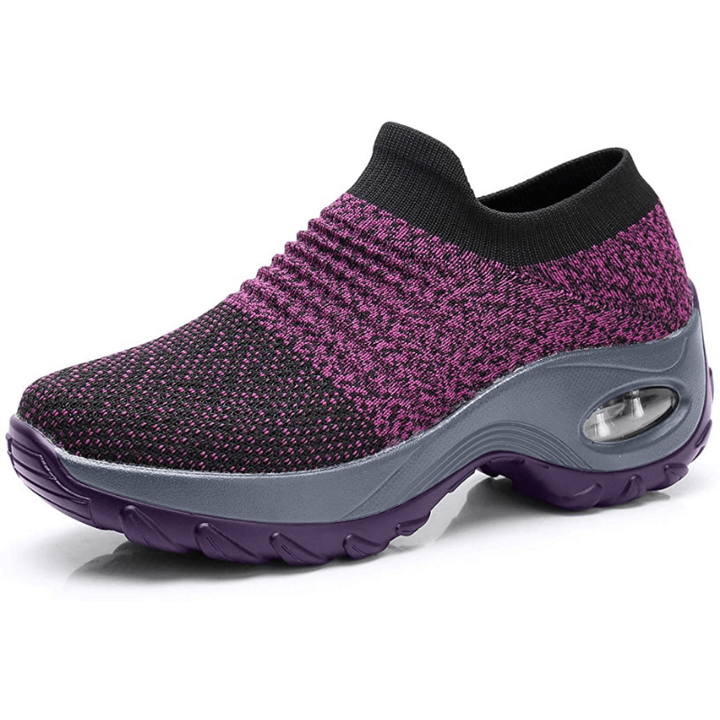 Everyday women's sneakers, cushioned, lightweight & supportive footwear.