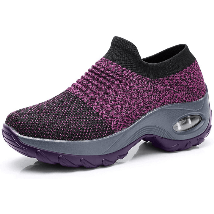 Everyday women's sneakers, cushioned, lightweight & supportive footwear.