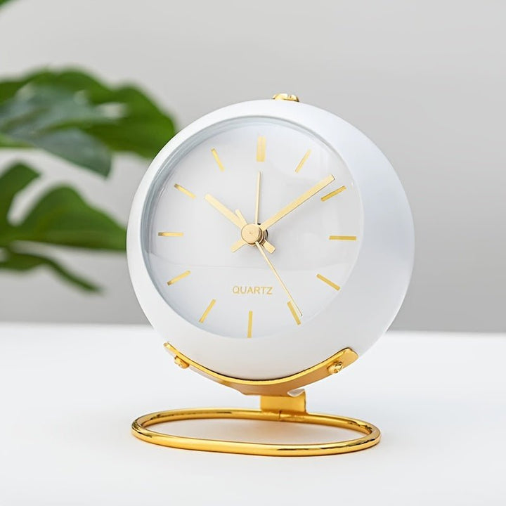 Metal retro alarm clock, analog with a silent sweep and extra loud classic twin bell. Great for bedroom or office.
