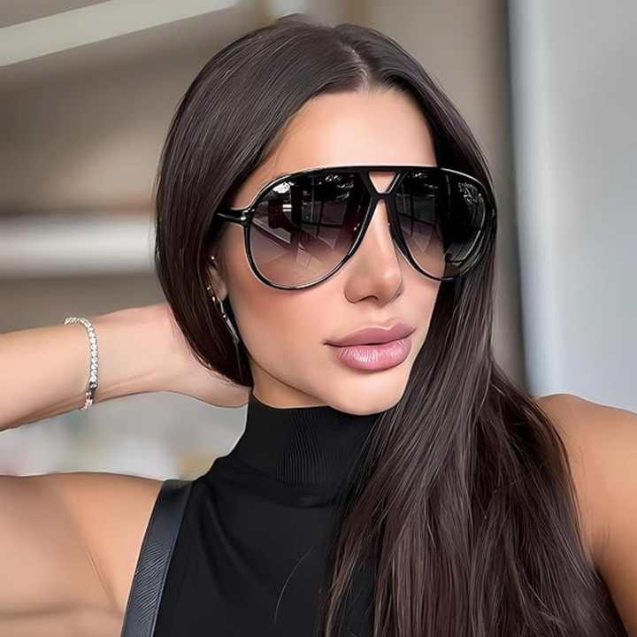 Oversized aviator sunglasses, unisex retro style, square frame, essential UV400 sun protection.