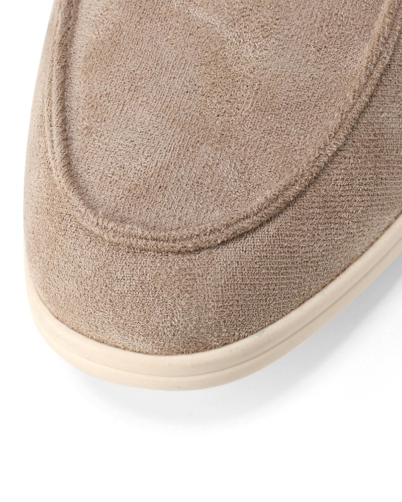 Versatile black men's slip-on loafers, ideal footwear for effortless smart casual style.