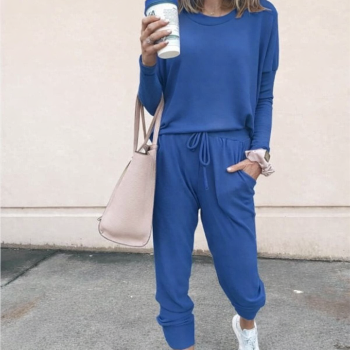 Soft women's long sleeve cozy lounge set, a comfortable two-piece for relaxed home wear.