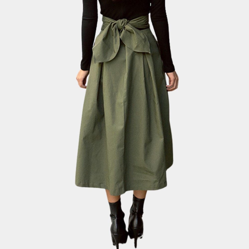 Effortless women's A-line midi skirt with stylish pleats and a flattering high waist for a chic look.