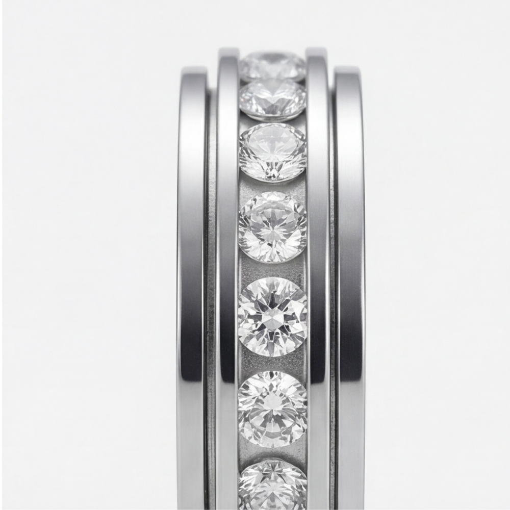 Fashionable women's calming spinner ring with sparkling zirconia, ideal for daily anxiety relief.