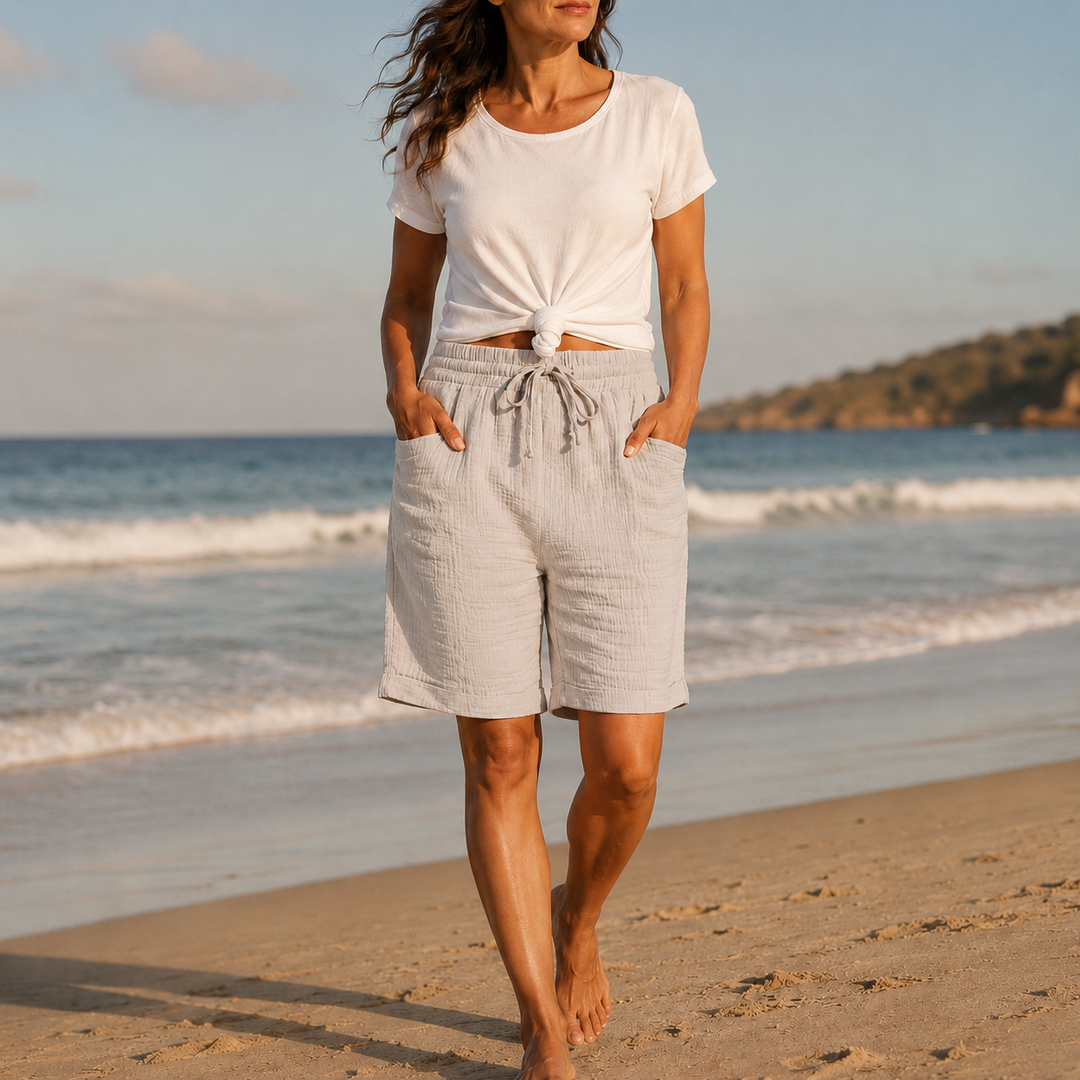 Knee-length women's crinkle Bermuda shorts with drawstring waist and pockets for summer.