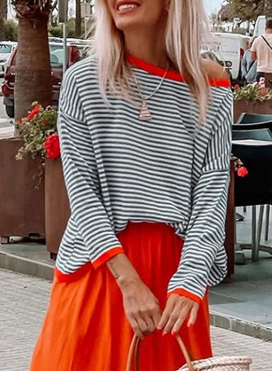 Women's Oversized Striped Sweatshirt