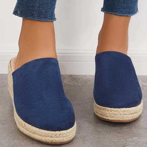 Luxe women's summer sandals with advanced arch support; fashionable & comfortable for walking or dressy occasions.