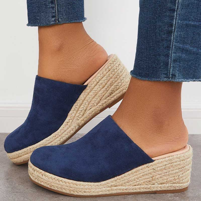Women's luxe comfort sandals with arch support, elegant design, perfect for summer walking.