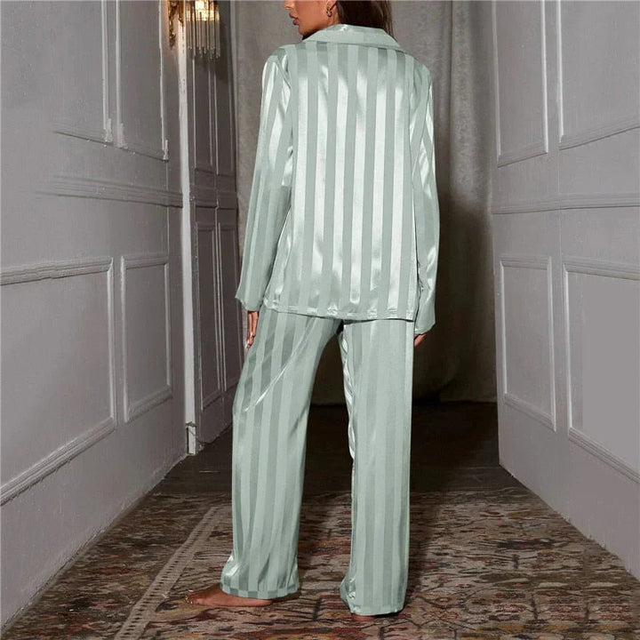 Women's Emilia pyjama set, silky-soft fabric for ultimate comfort & stylish loungewear.