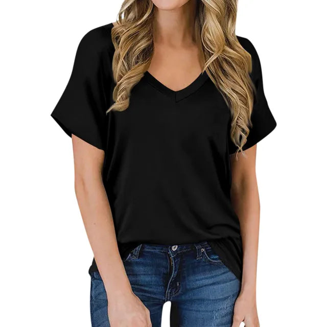 Women's effortless chic V-neck t-shirt with short sleeves for casual everyday wear.