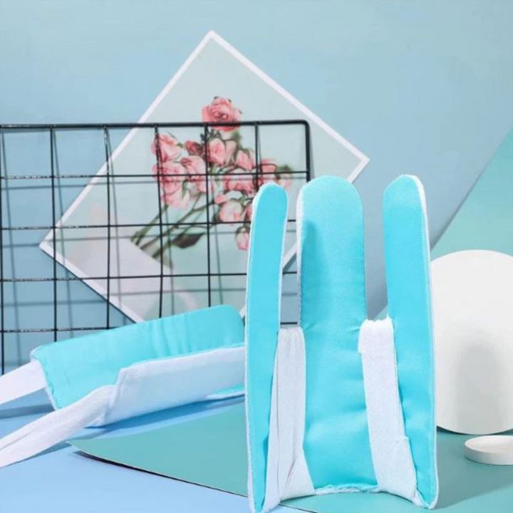Independent living sock tool. No-bend dressing aid for elderly and post-surgery rehabilitation.