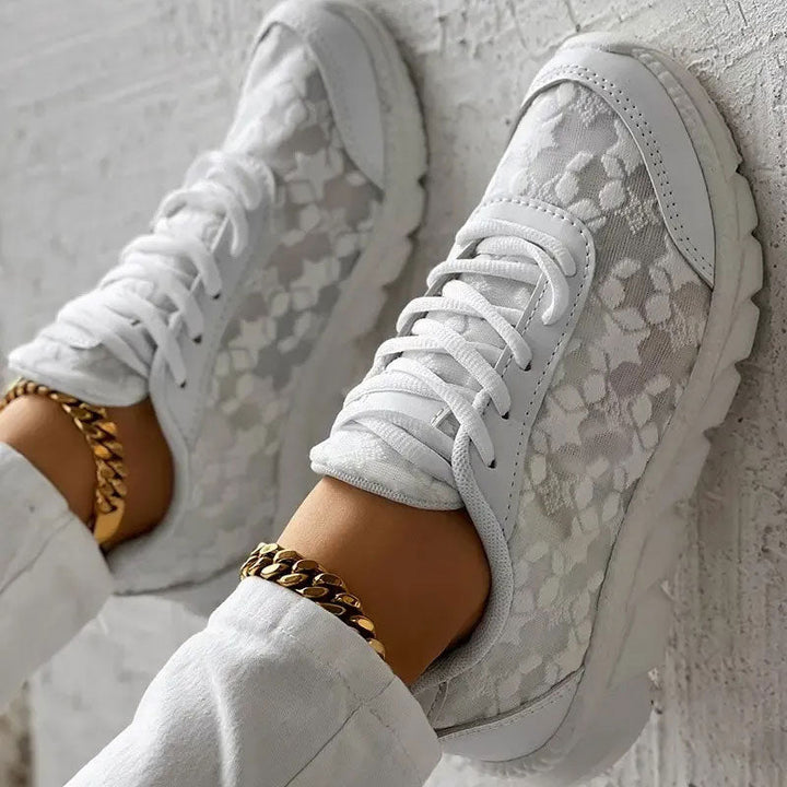 Women's comfort orthopedic sneakers, ideal for an active lifestyle, providing daily support & foot relief.