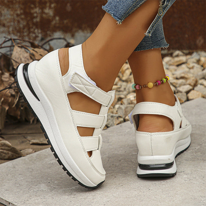 Protective closed-toe women's sandals, breathable and cushioned for versatile summer outdoor activities.