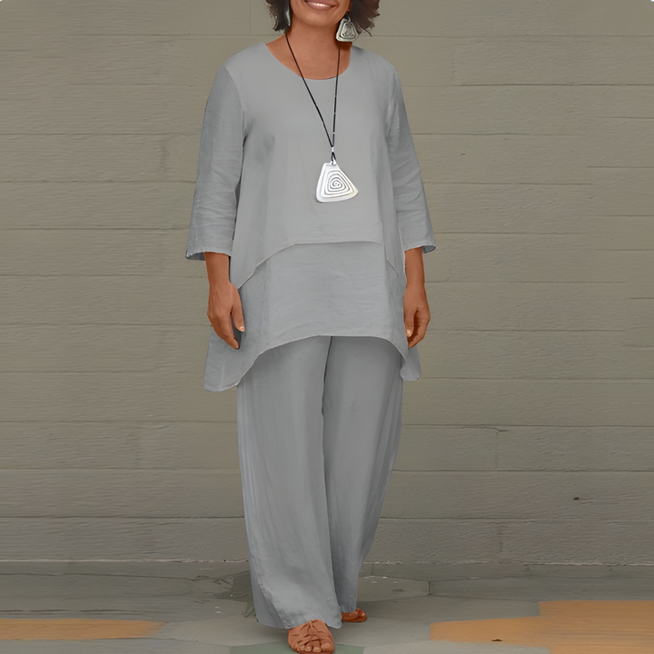 Comfortable women's co-ord loungewear set. Chic two-piece matching outfit, perfect for casual wear & stylish spring fashion.