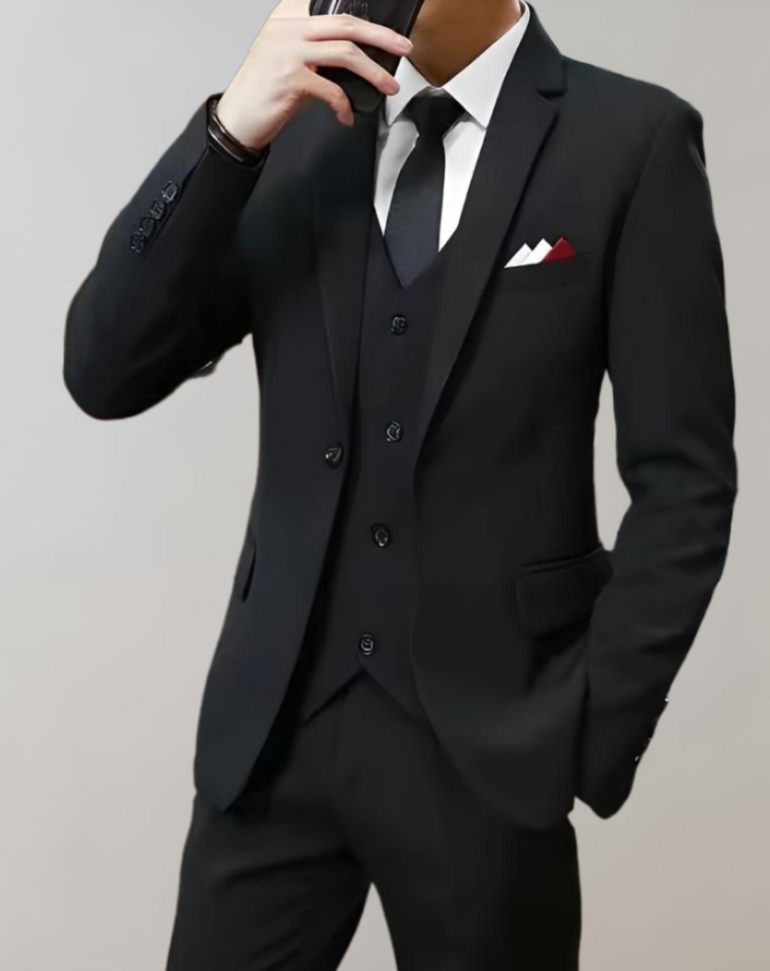 Men's Tobias 3-piece suit, elegant formal wear for business & special events. Tailored men's fashion.