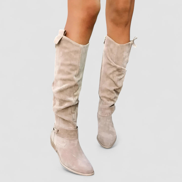 Comfortable women's fashion boots: orthopedic ankle boots for versatile all-season wear.
