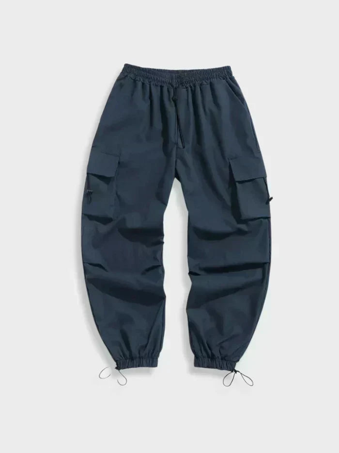 Stylish men's cargo trousers for everyday fashion, offering comfort & durability for versatile wear.