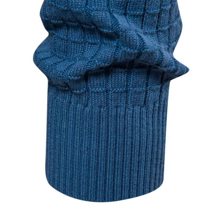 Everyday comfortable men's Felix jumper. Stylish long sleeve pullover, perfect for versatile casual wear.