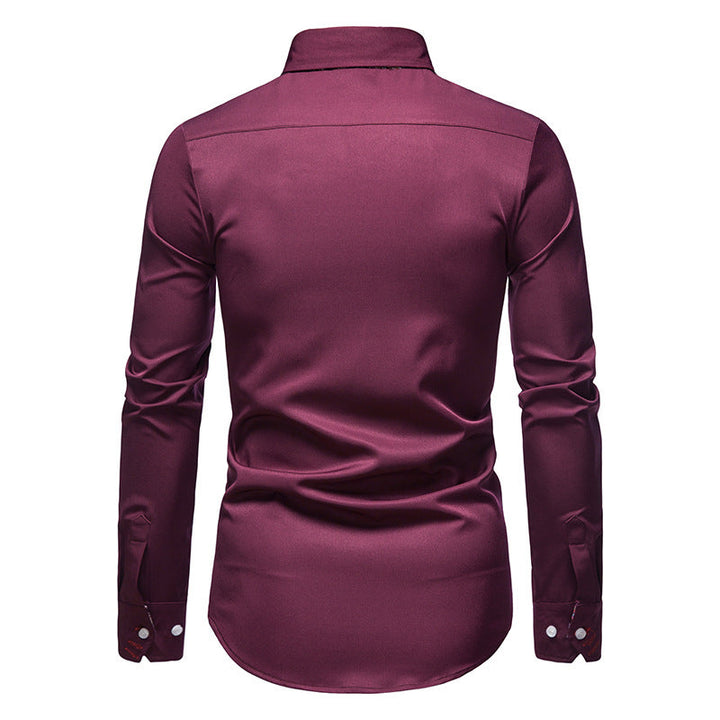 Detail of Arvid men's button-down collar and buttons. Highlighting the stylish slim fit men's dress shirt.