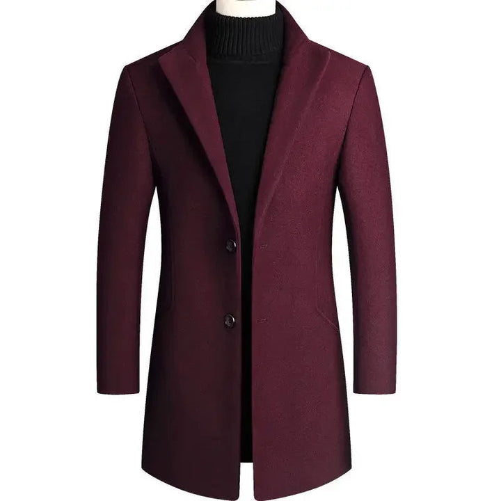 Men's slim-fit everyday coat in a classic style, perfect for elegant formal or casual fashion outerwear.