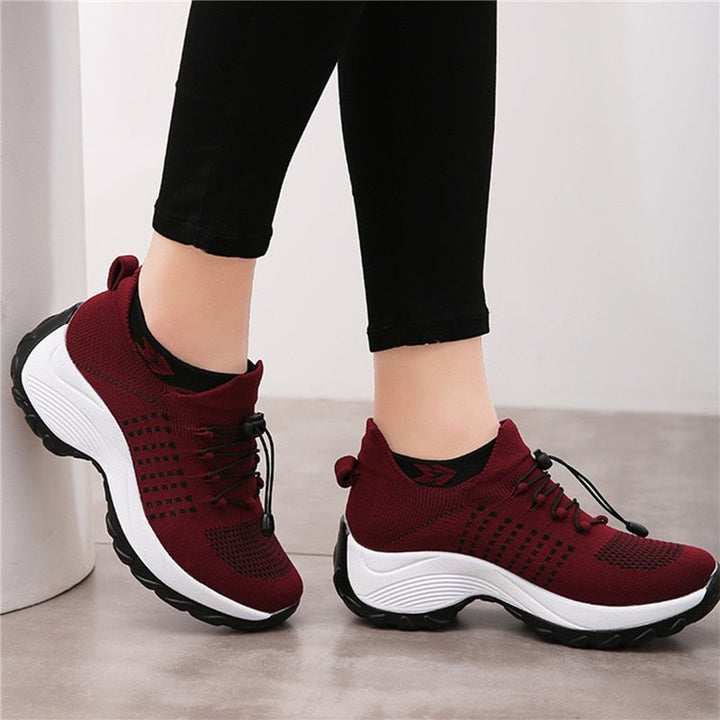 Stylish women's comfort shoes for pain relief in Theresa design.