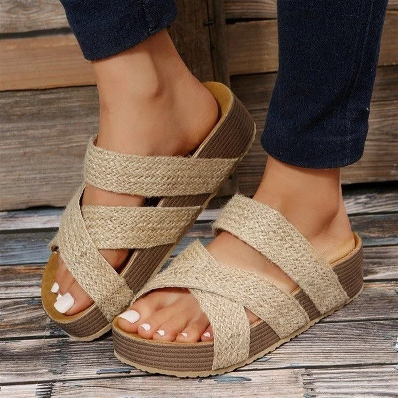 Stylish orthopedic women's sandals, offering all-day arch support and comfort. Perfect summer walking footwear.