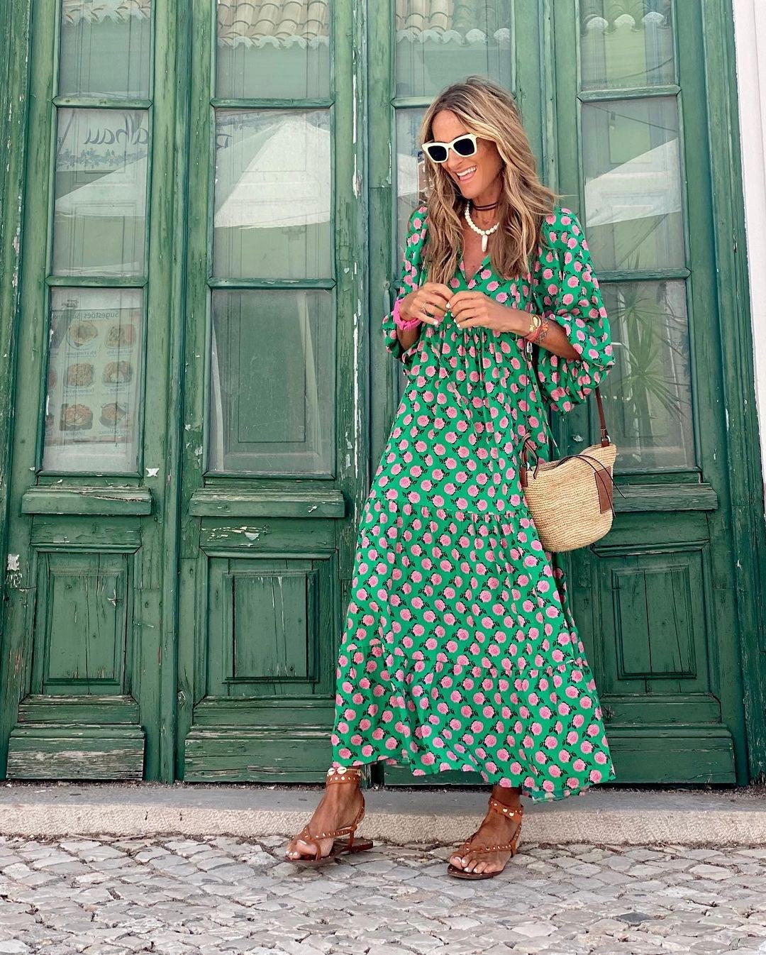 Relaxed fit lightweight midi dress for women, essential for spring and summer holidays.