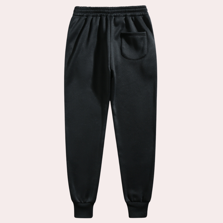 Versatile men's baggy joggers, great for workouts, loungewear, or everyday street style.