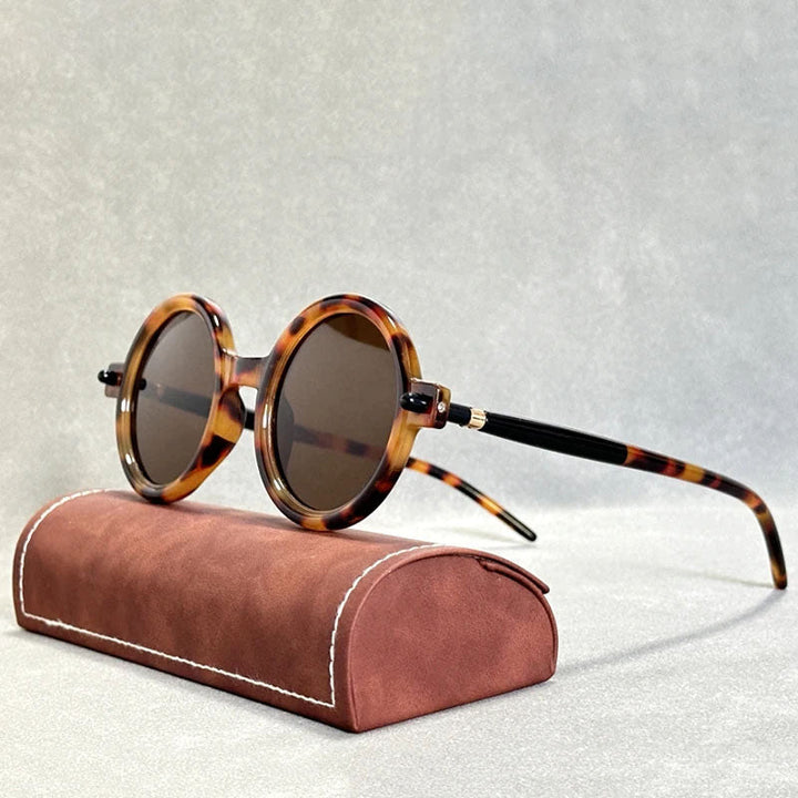 Unisex retro round tinted sunglasses, vintage style eyewear for all seasons.