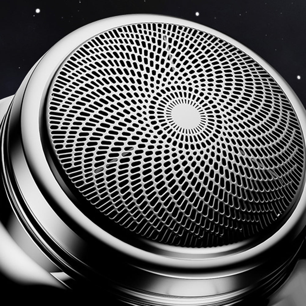 Achieve an ultra-smooth, comfortable shave with this advanced men's electric rotary shaver. Wet & dry compatible.