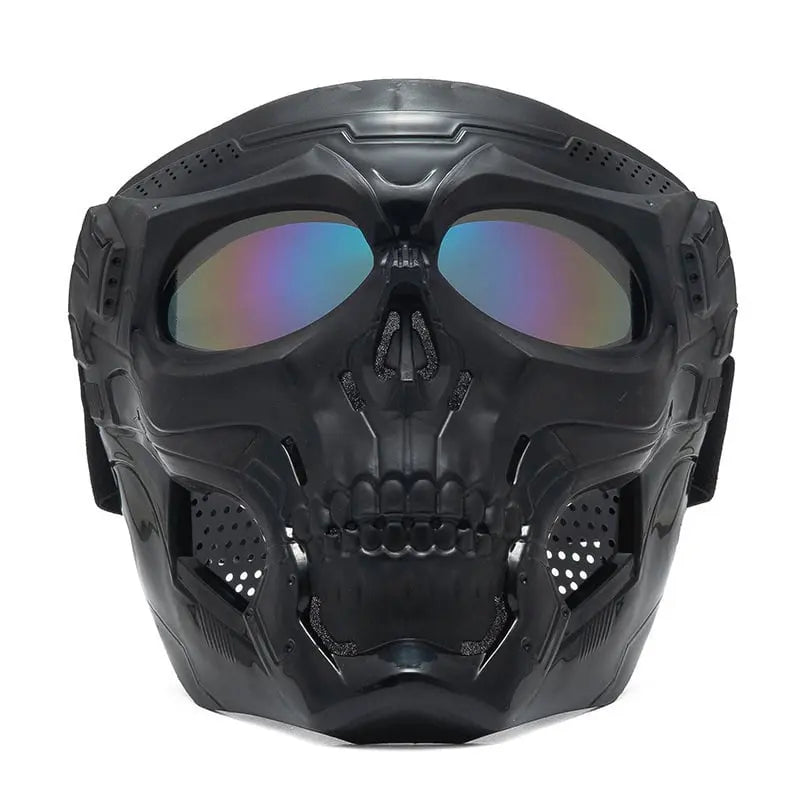 Unisex protective face mask for tactical use, essential for airsoft and paintball safety in outdoor activities.