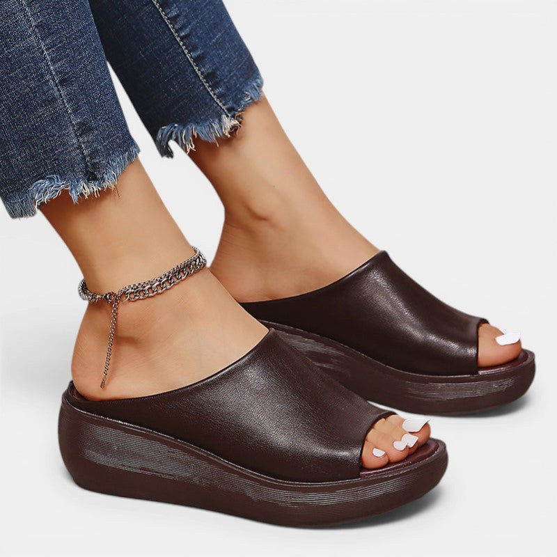 Premium Tahnee women's orthopaedic slip-on sandals, ultimate footwear for supportive everyday comfort.
