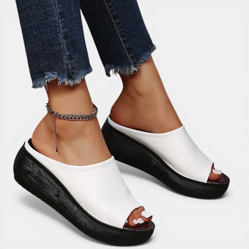 Rear view of Tahnee women's orthopaedic sandals, highlighting their supportive design and comfort features.