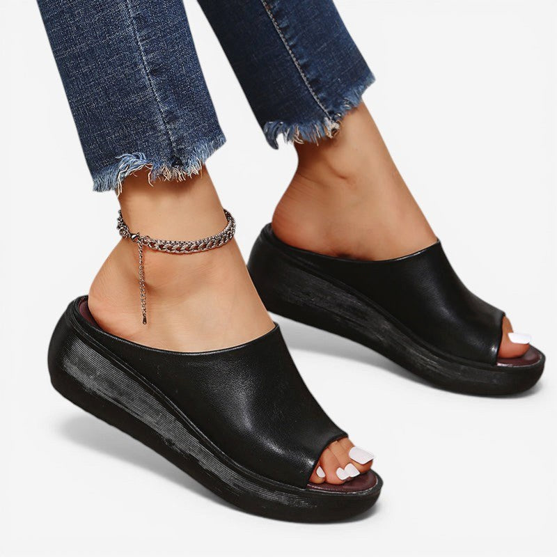 Tahnee women's orthopaedic sandals with superior arch support, designed for ultimate pain relief.