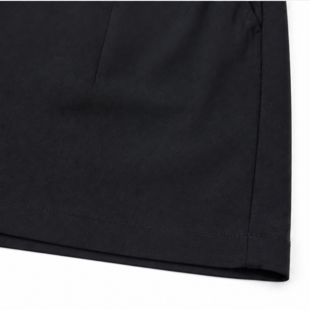 Back view of women's high-waisted summer pocket shorts, versatile for everyday style.