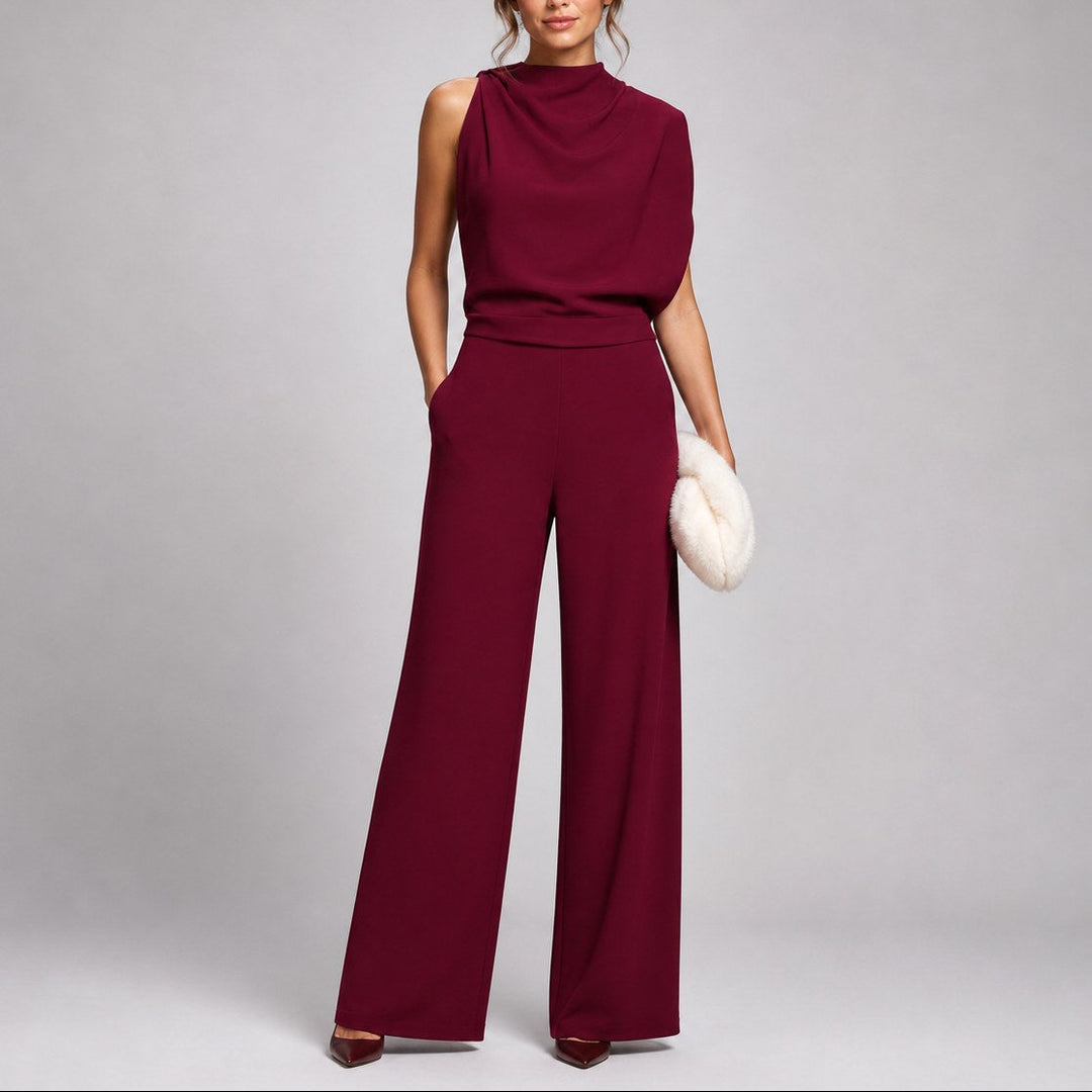 Stylish women's high-neck wide-leg jumpsuit. Sleeveless and elegant, perfect for versatile and comfortable wear.