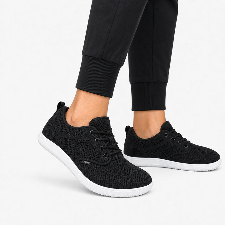 Comfortable women's wide fit active footwear, ideal for natural walking and daily use.