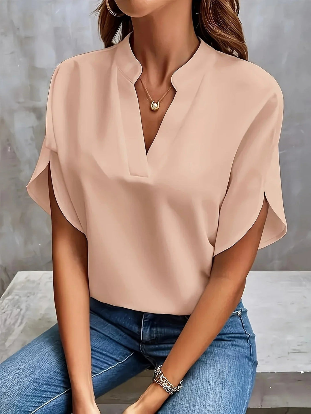Smart casual women's long sleeve tailored blouse, a stylish top for versatile everyday elegance.