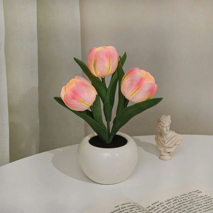 Beautiful flower lamp: a Tulip LED Night Light with a soft, warm, aesthetic glow.